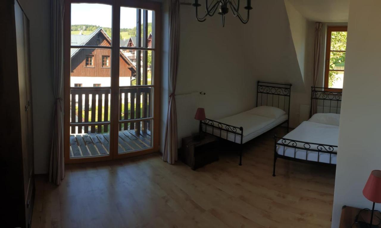 Apartmany Valerie Vítkovice Exterior photo